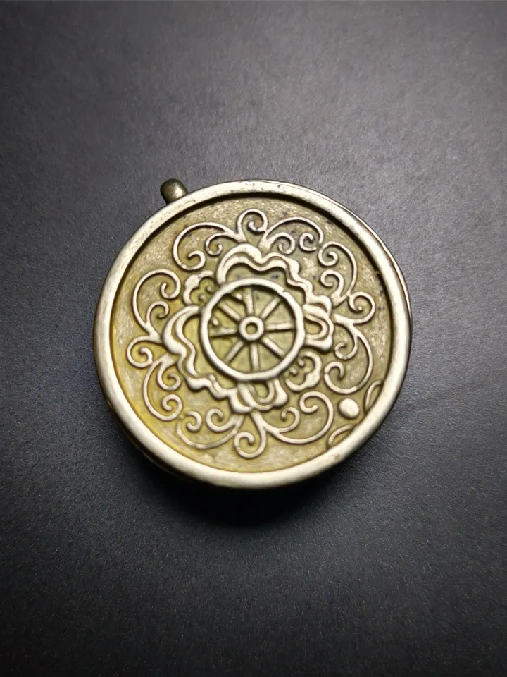 Gandhanra Vintage Green Tara Gau Ghau Shrine,Round Tibetan Buddhist Altar Amulet Pendant,Made of White Copper