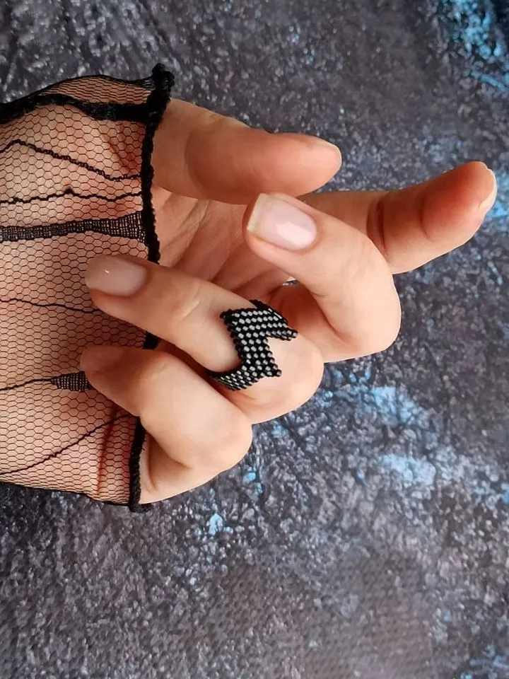 PDF tutorial - Beaded Arrow ring