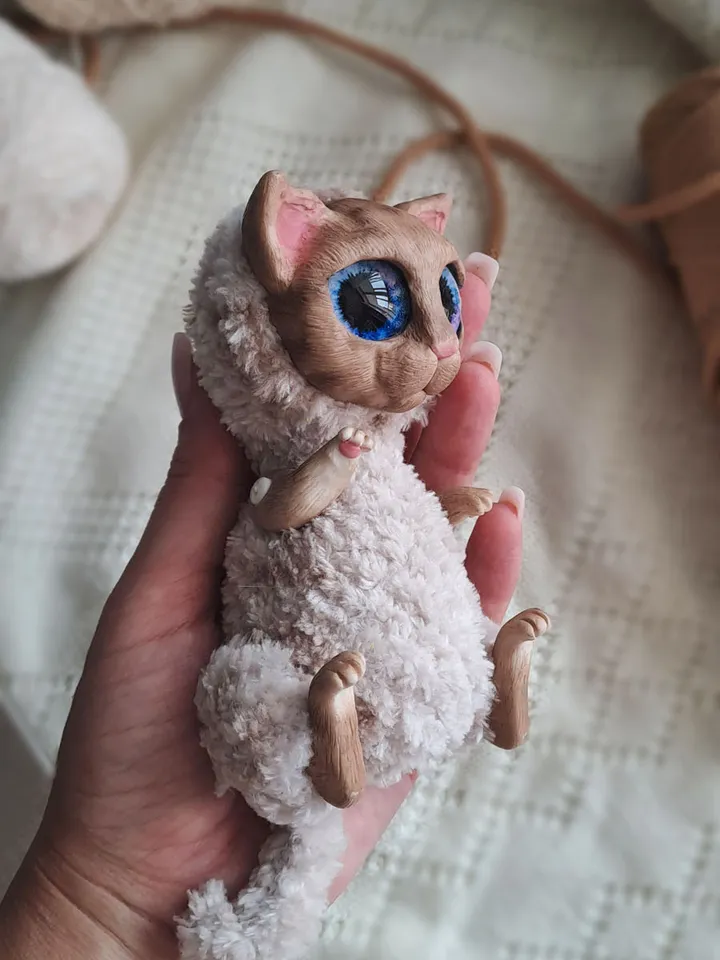 Cute cat doll, plush cat, little kitten, unique toy