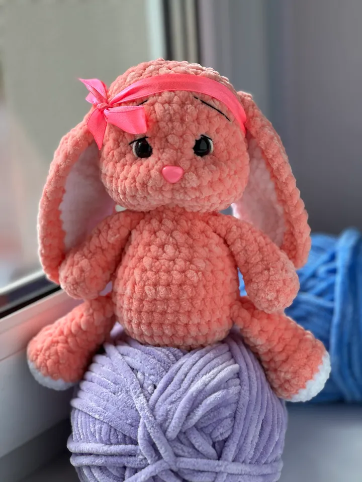 Handmade Crochet Bunny Girl – 21cm Soft Plush Toy with Bow – Gift for Kids