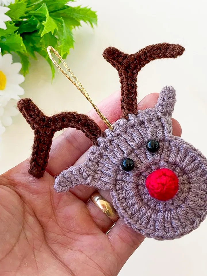 Reindeer Crochet Ornament Pattern, Handmade Holiday Ornament PDF Tutorial for Beginners, Perfect for Christmas Gifts and Decorations