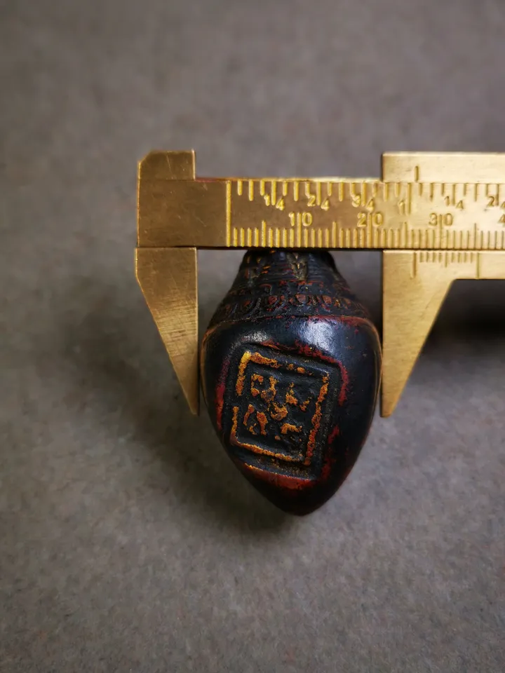 Gandhanra Old Tibetan Niang La Tsa Tsa Statue,Stupa Amulet,Pagoda Pendant,with Cross Vajra Stamp,Small Size 48mm,50 Years Old