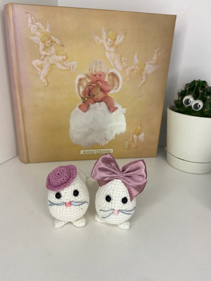 Crochet Pattern Easter Egg Bunny