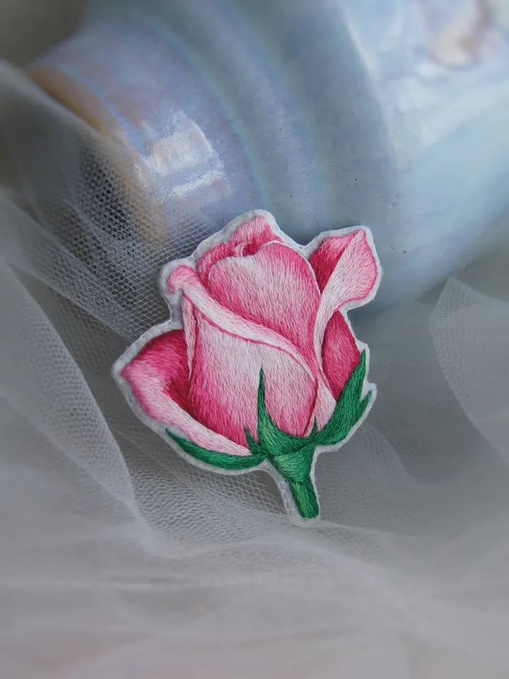 Rose Bud Brooch. Embroidered brooch, artistic satin stitch.