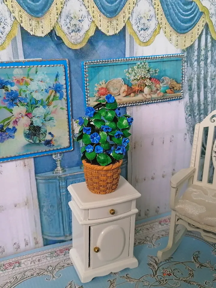 Plant in flowerpots for a dollhouse .1:12 scale.
