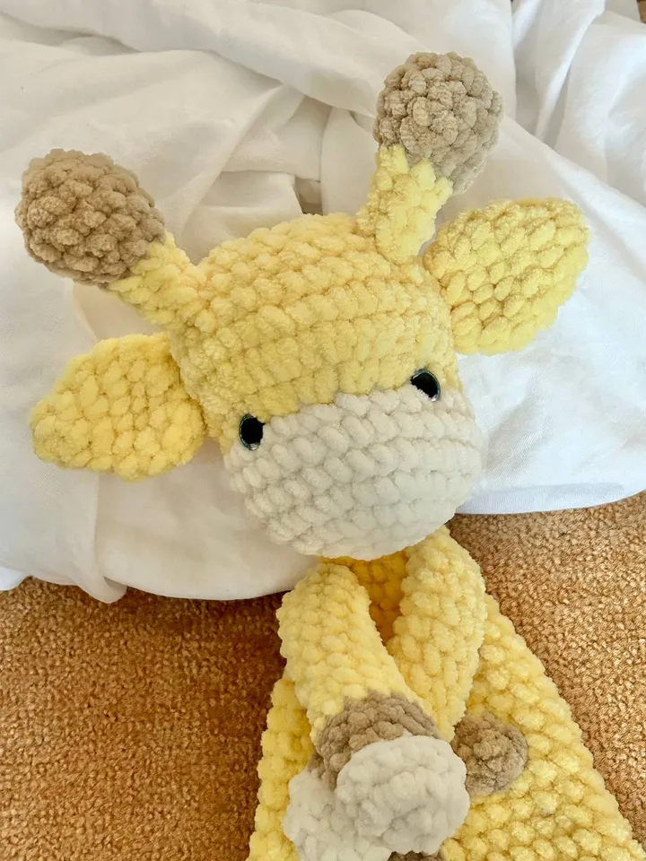 Crochet giraffe snuggler pattern Crochey giraffe lovey pattern Amigurumi giraffe plushie pattern