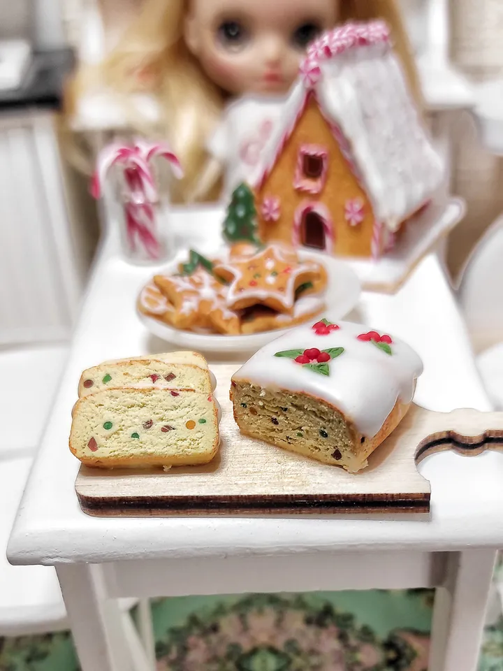 Christmas cupcake with candied fruits for dolls and dollhouses - Christmas dessert for dolls - food for dolls