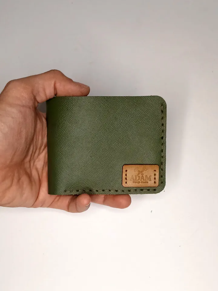 Handcrafted Bifold Wallet for Men, Made from Cowhide Leather, Leather Wallet Men Groomsman Wallet Slim ID Credit Card Wallet.