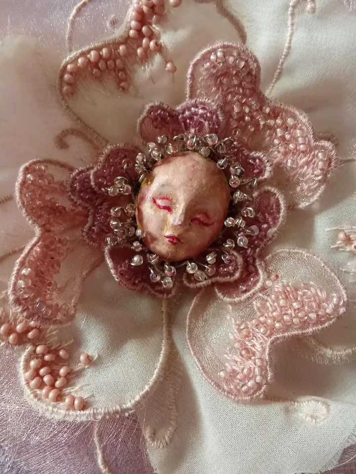 "Aurora" brooch