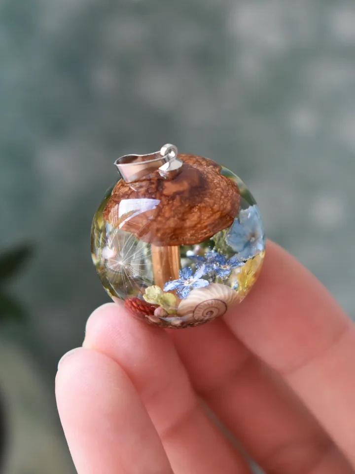 Mushroom necklace. Real Mushrooms pendant. Necklace with a forest composition. Moss, forget-me-not and snail in resin.