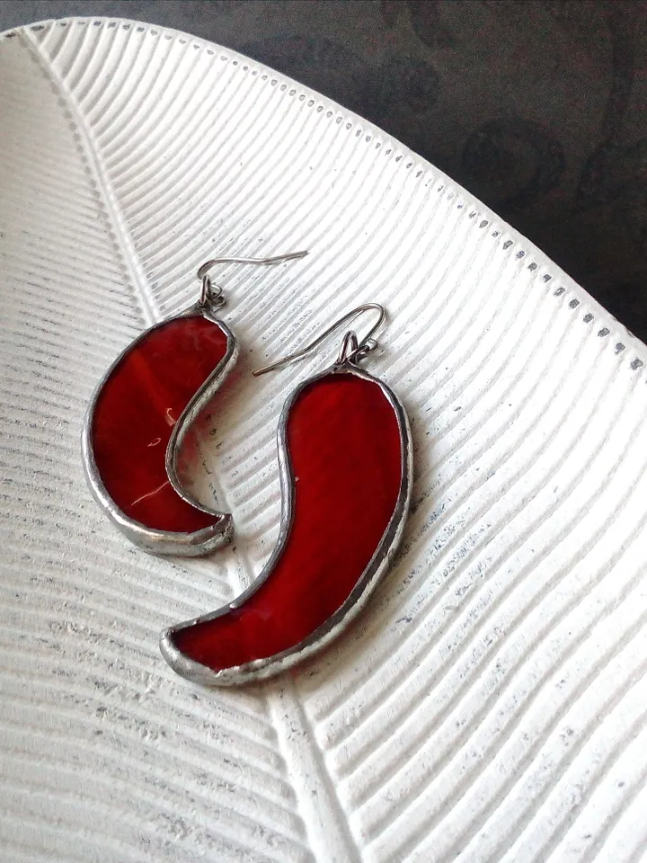 Red pepper earrings, simple stained glass, scarlet witch, kawaii earrings, Dangle earrings, glass earrings