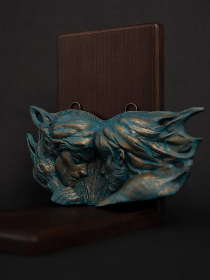Bas-relief of Viktor and Jayce from "Arcane"