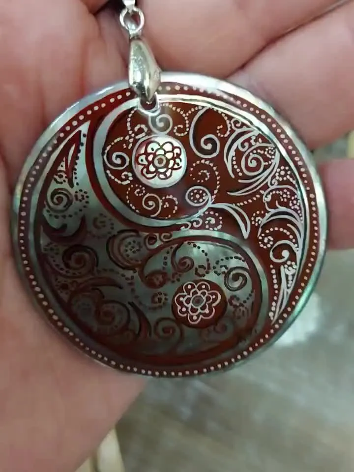 Pearl pendant necklace: Brown Paisley Yin Yang nacklace hand painted on shell. Awesome Buta design made on art jewelry. Cute gift for mother