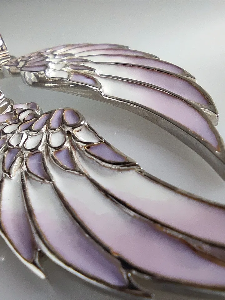 Delicate earrings - Angel Wings