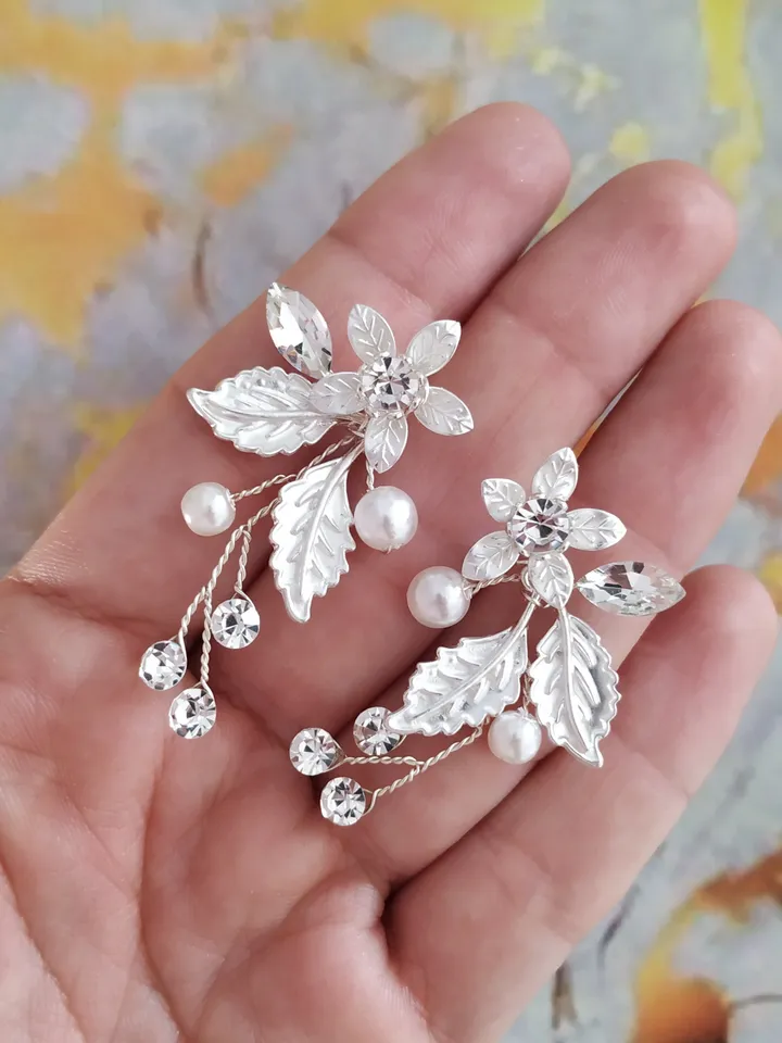 Silver Gold Swarovski Crystal Bridal Earrings Floral Leaf Wedding Earrings Boho Wedding Earrings Boho Bridal Earrings Beads Pearl Jewelry