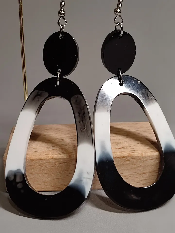 Earrings in classic black and white color, elegant earrings