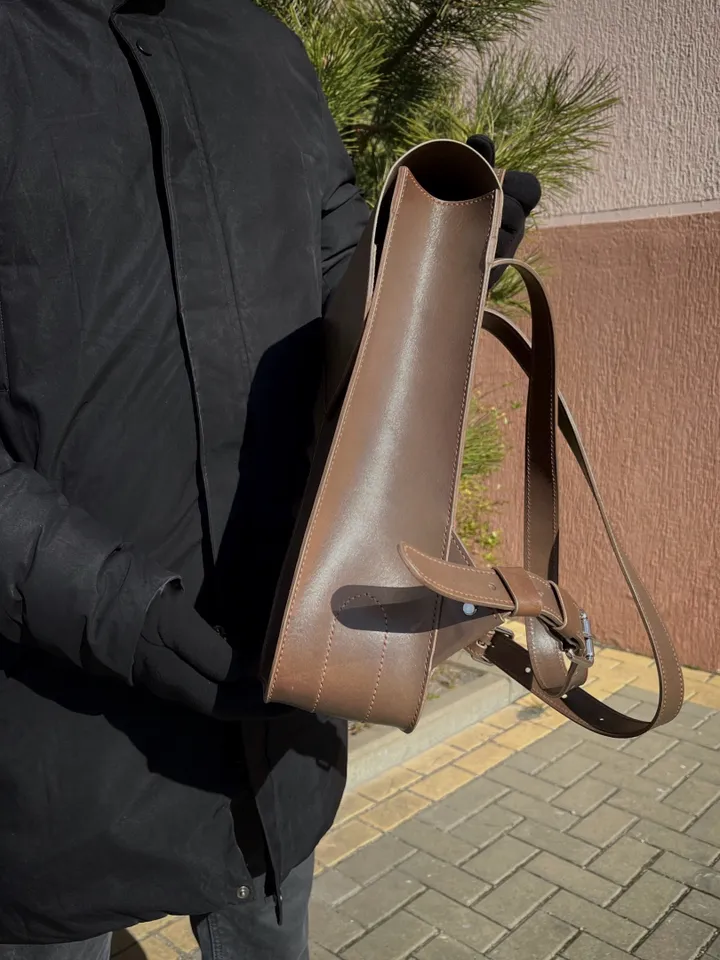 PDF pattern of a leather backpack in an enlarged size - pattern for a city backpack - Download PDF & video TUTORIAL