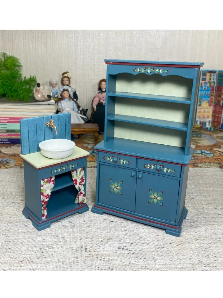 Kitchen furniture for a dollhouse. 1:12. Furniture for dolls. Doll miniature.