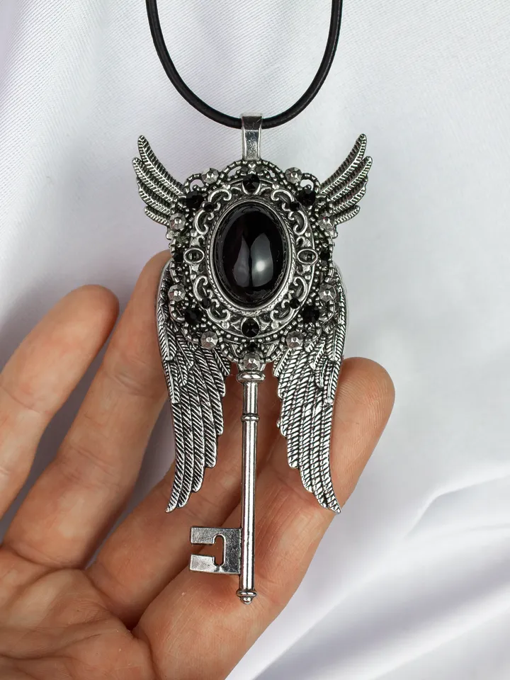 Gothic Winged Key Necklace with Black Obsidian and Swarovski Crystals – Vintage Steampunk Jewelry