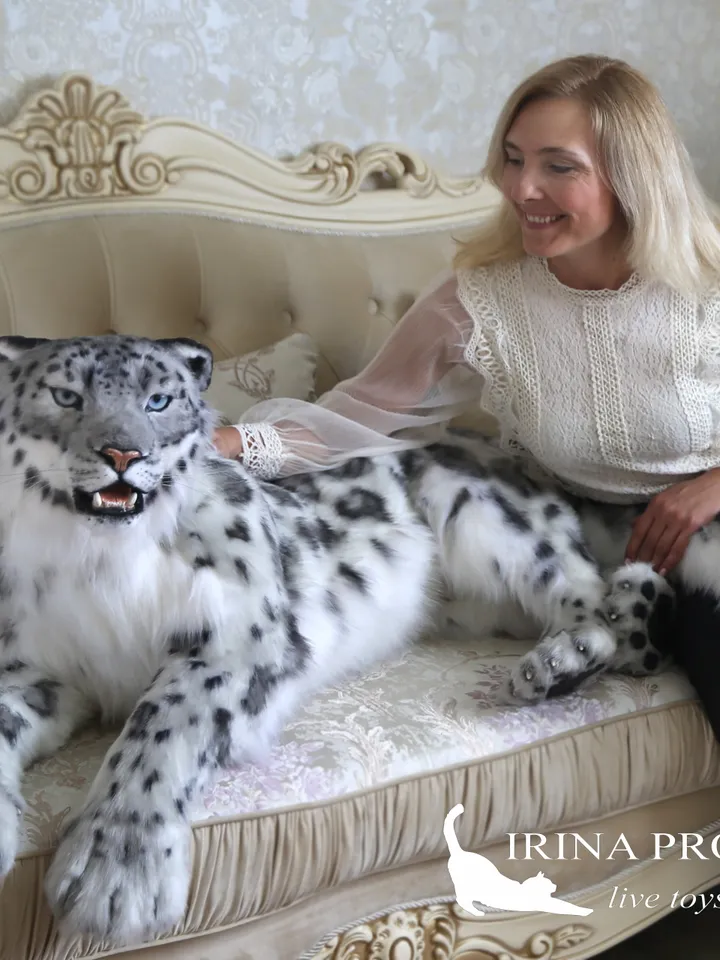 Snow leopard Elbrus plush animals. Ooak toy. Snow leopard stuffed toy READY TO SHIP