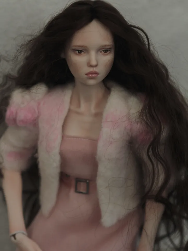 BJD porcelain doll