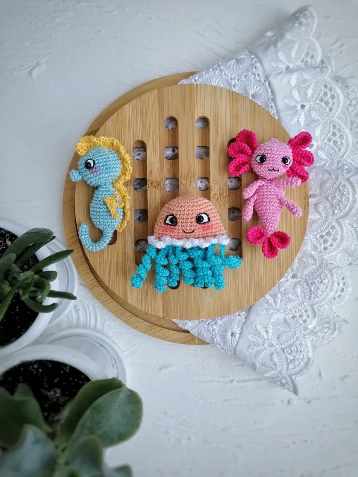 PDF Crochet Sea Brooches SET Pattern: Axolotl Seahorse Jellyfish Crochet Animal Pattern Small Crochet Pattern Brooch Amigurumi Easy Pattern