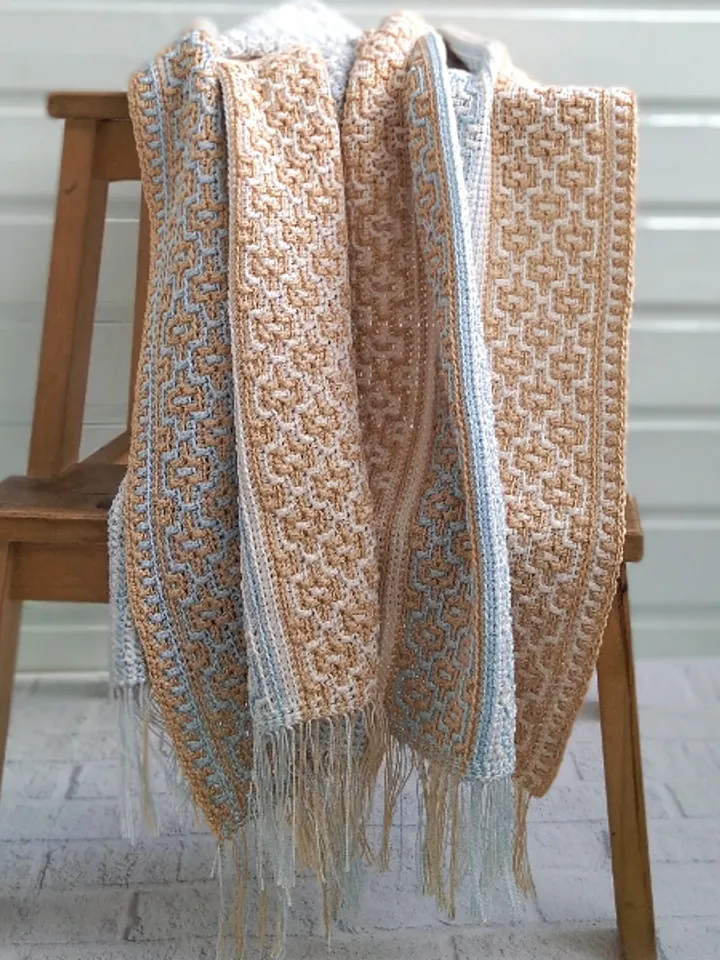 Beginner-Friendly Crochet Baby Blanket Pattern with Overlay Mosaic Technique