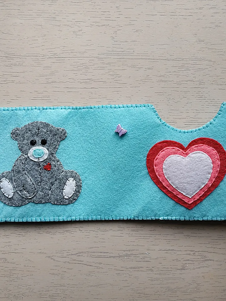 Felt pattern, Valentines day gift, Valentine day pattern, coffee cozy pattern, cup cozy pattern, felt sewing pattern, Felt teddy bear, Valentine felt décor, Valentine heart gift, Valentine ornament, gifts for her, gifts for him