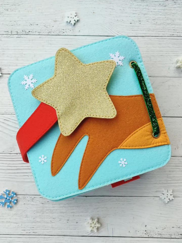 Christmas Quiet Book pattern PDF toddler, Santa's Felt book svg, Baby activity book pdf, Sensory book kids, felt sewing pattern baby
