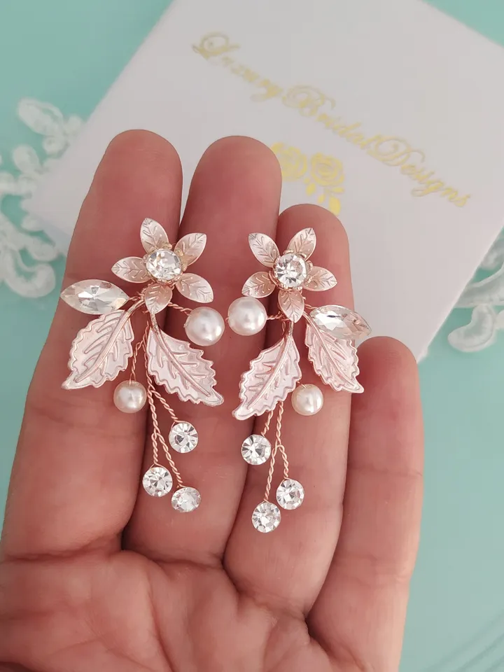 Rose Gold Floral Bridal Earrings, Crystal Wedding Earrings, Floral Jewelry Set, Pearl Jewelry, Boho Wedding Earrings, Statement Earrings