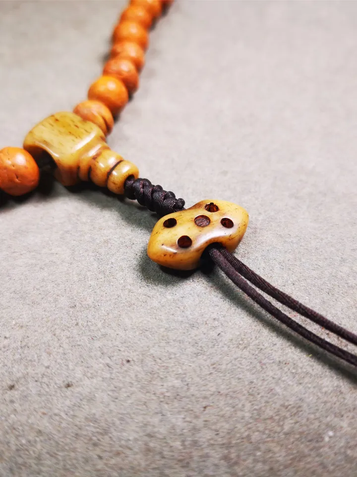 Gandhanra Handmade Tibetan Pendant Bead,Yak Bone Carved Vajra Pendant Bead for Mala,0.7" * 0.4"