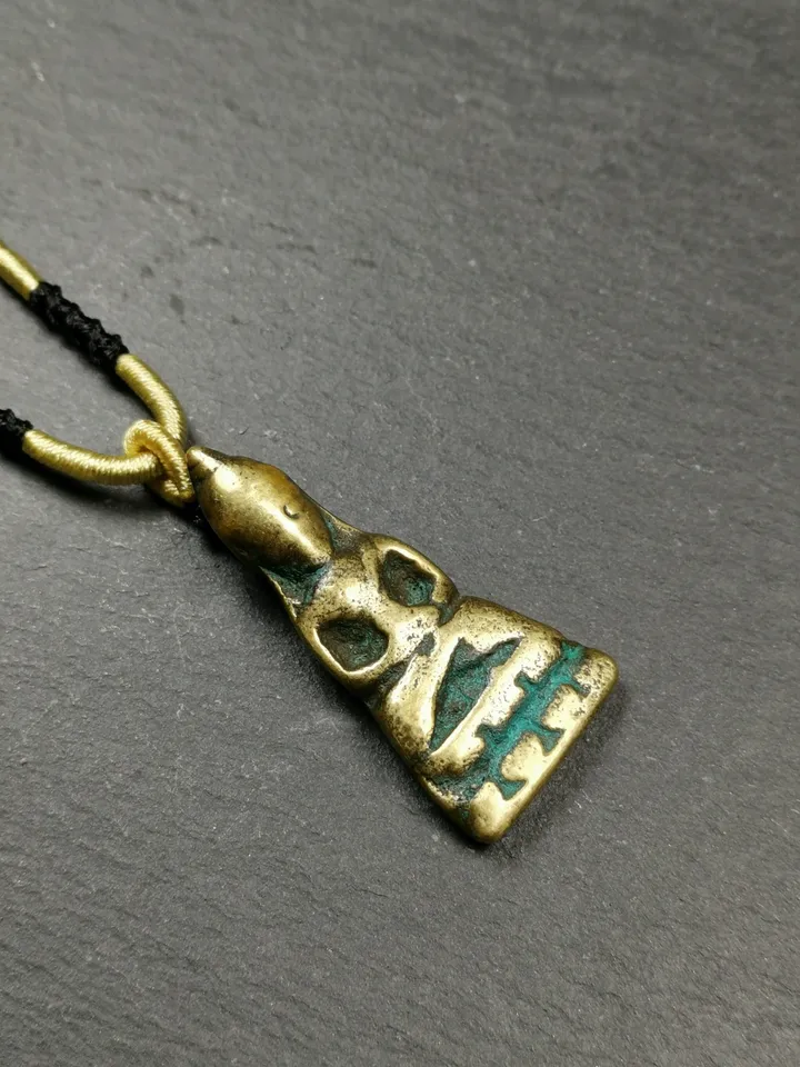 Gandhanra Antique Tibetan Buddhist Protective Amulet,Amitayus Statue Pendant