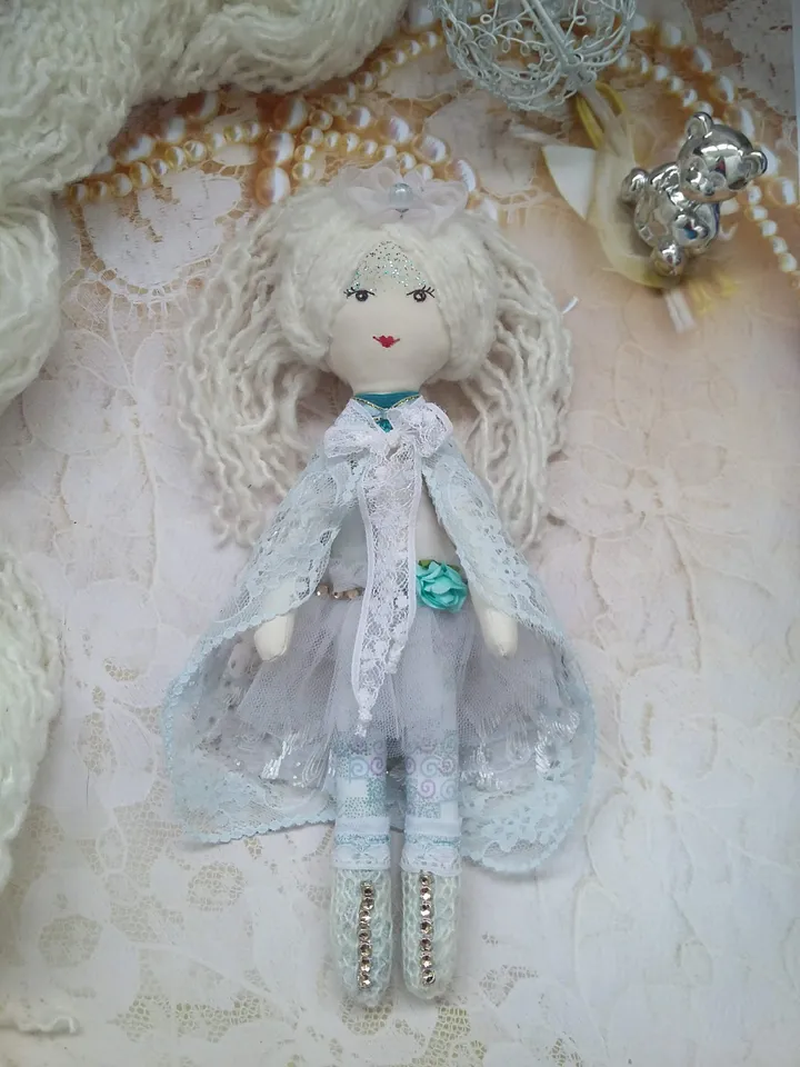 elsa doll,Textile,princess Elsa,with white hair,Elsa queen from a fairy tale,gift for a girl,tilda elsa,frozen birthday,snow queen
