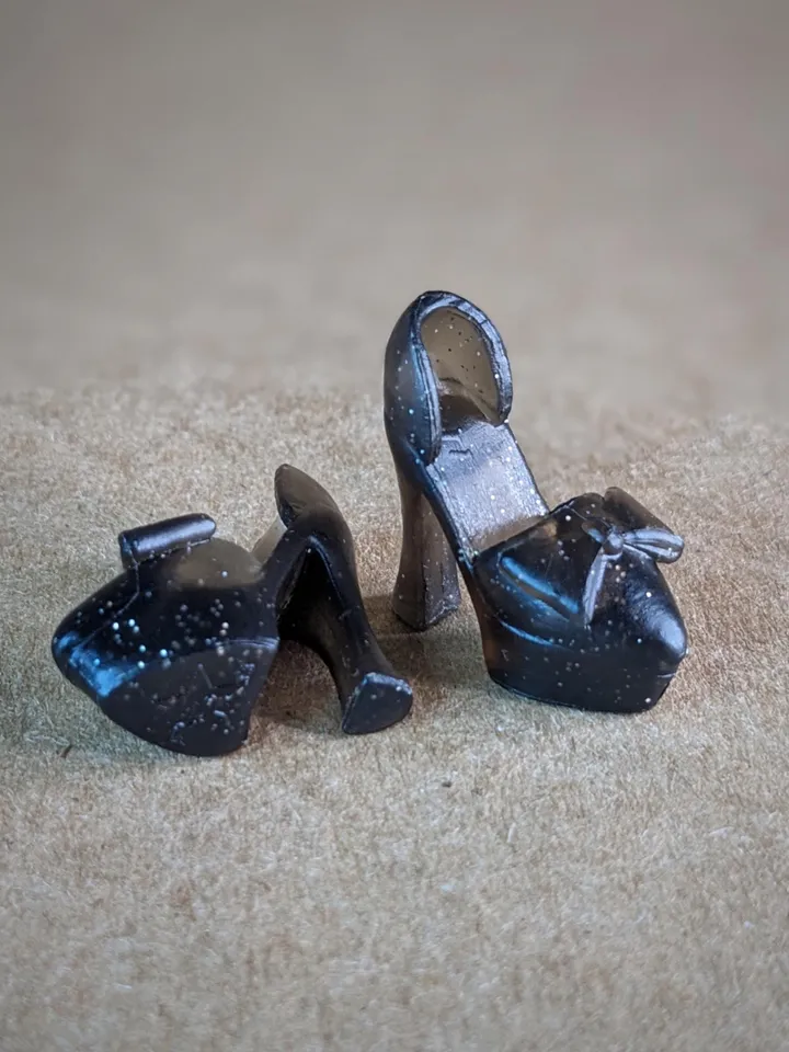 Gray High Heel Shoes for 1/6 scale female dolls
