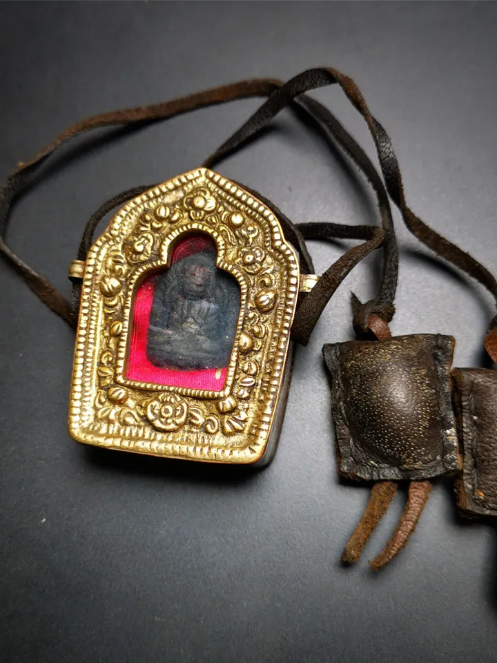 Gandhanra Acient Gau Ghau Shrine of Amitayus, Amitabha,Old Tibetan Buddhist Altar Amulet Pendant,80 years old