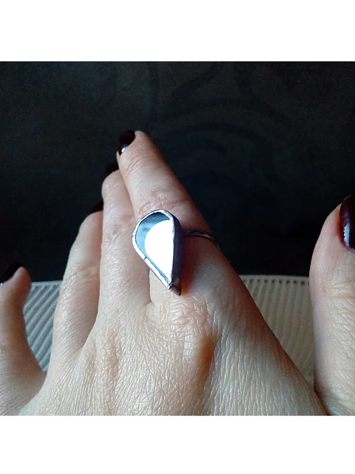 Mirror teardrop ring, Halloween ring, witchy aesthetic, protection ring, tin soldered glass ring, stained glass ring