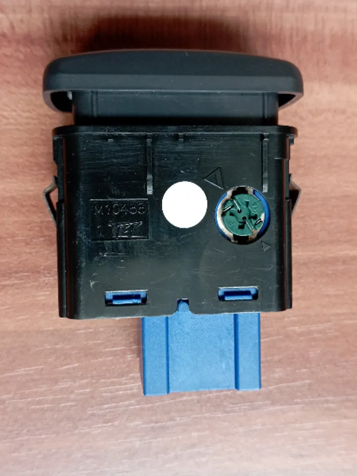 JDM HONDA CIVIC 96-00 (EK,EJ) DARK GREY FOG LIGHT SWITCH OEM & WIRE OEM