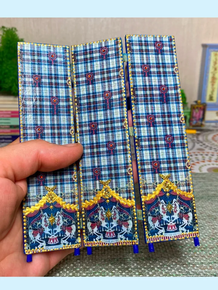 DIGITAL DOWNLOAD FOR PRINT. MANAGEMENT. Video tutorial on creating a screen for a dollhouse.