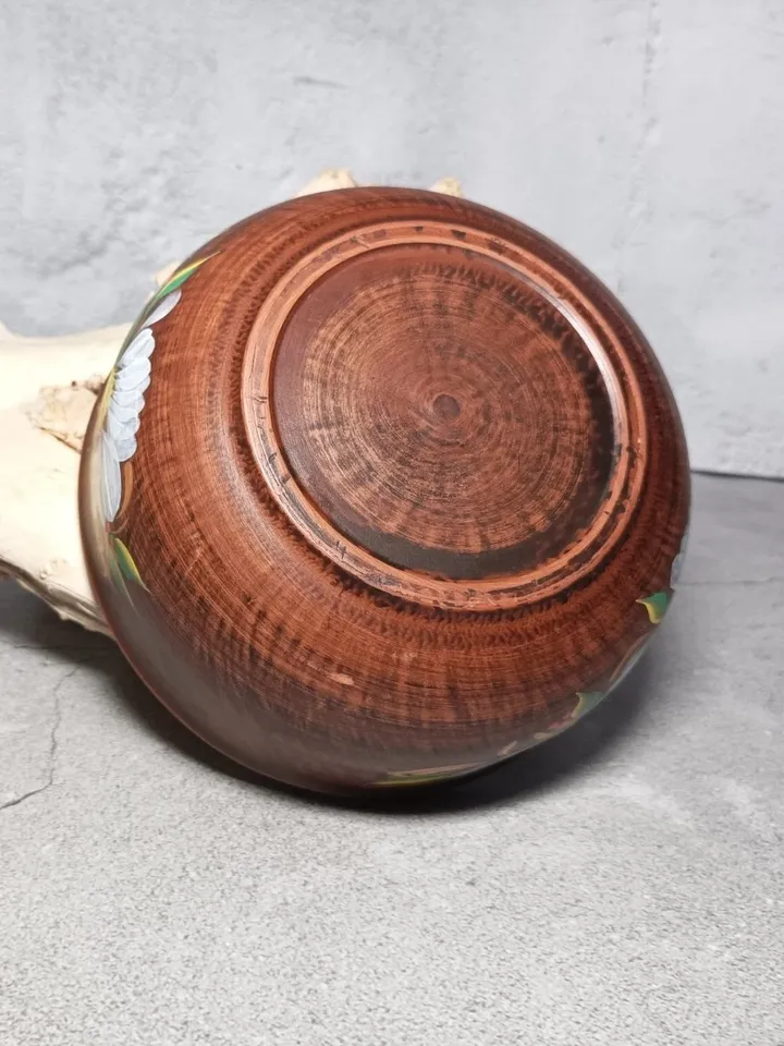 Ceramic deep bowl. Handmade from red clay, pottery clay