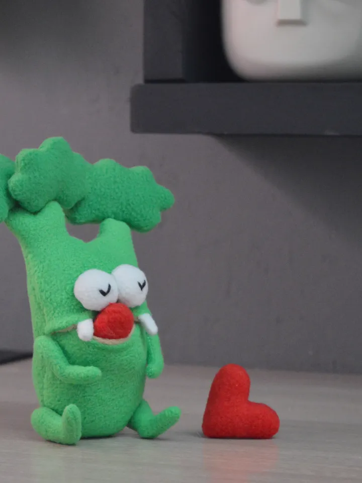 Plush Broccoli Toy Pattern – Fleece Softie PDF Tutorial