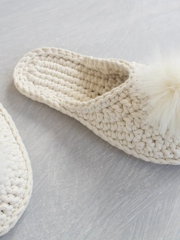 Bridesmaid slippers - Bride slippers - Bridal slippers
