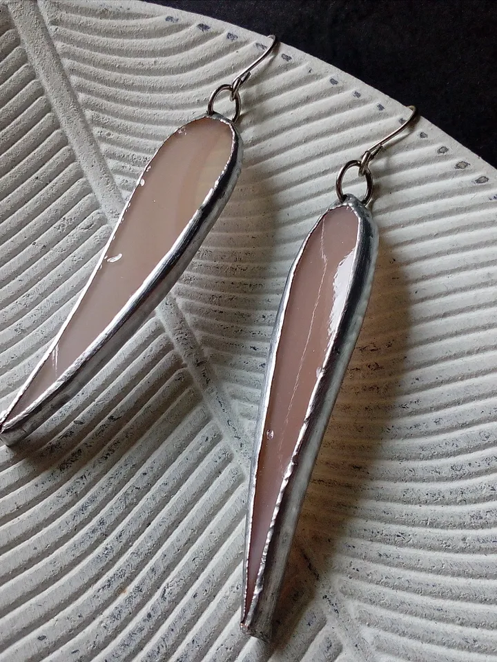 Dangle earrings, beige earring, glass earrings, simple stained glass, long earrings, kawaii earrings, petals