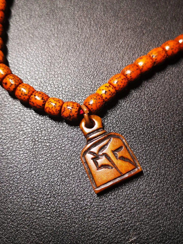 Yak Bone Carved Tibetan Letter Mala Pendant,Bead Counter Clip,Prayer Bead Accessories,Gandhanra Tibetan Amulet