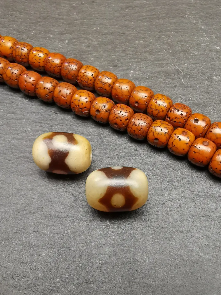 Gandhanra Tibetan Mandala 3 Eyes Dzi Bead Accessories,Dzi Spacer Beads,Marker Beads for Mala,Necklace,Amulet,0.4" × 0.55"