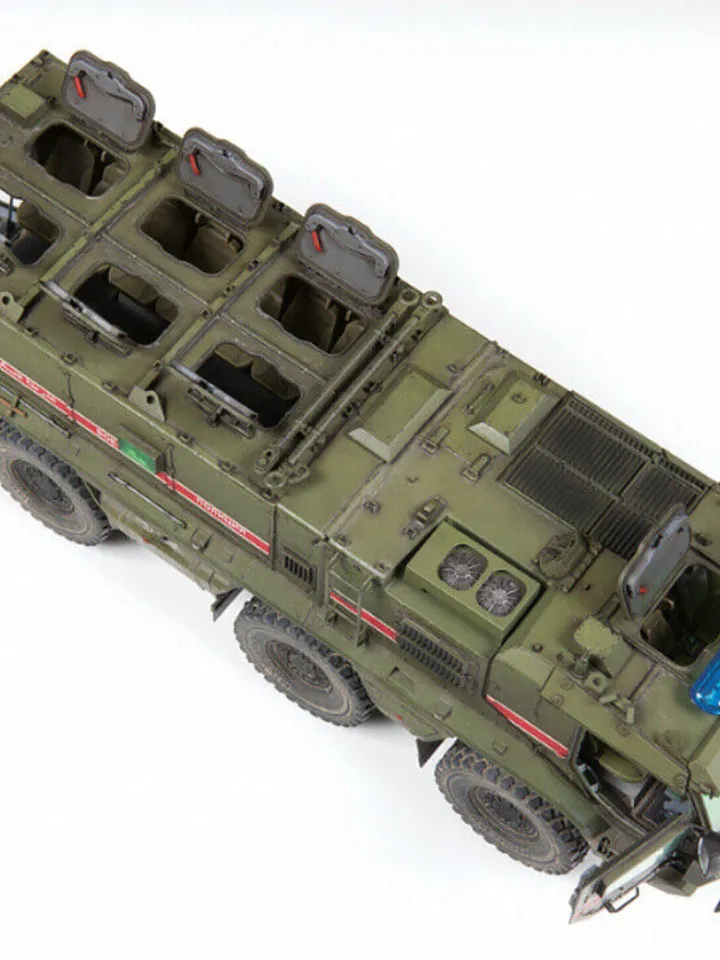 Original Zvezda 3701 Russian Army Military Police Armored Vehicle Typhoon-K Model 1:35