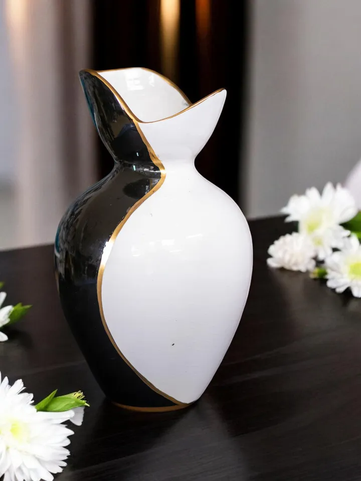 Handcraftsmanship Black White Vase For Flowers | Home Decor Vase | Unique Vase | Luxury Black White Vase | Vase for Modern Decortunning