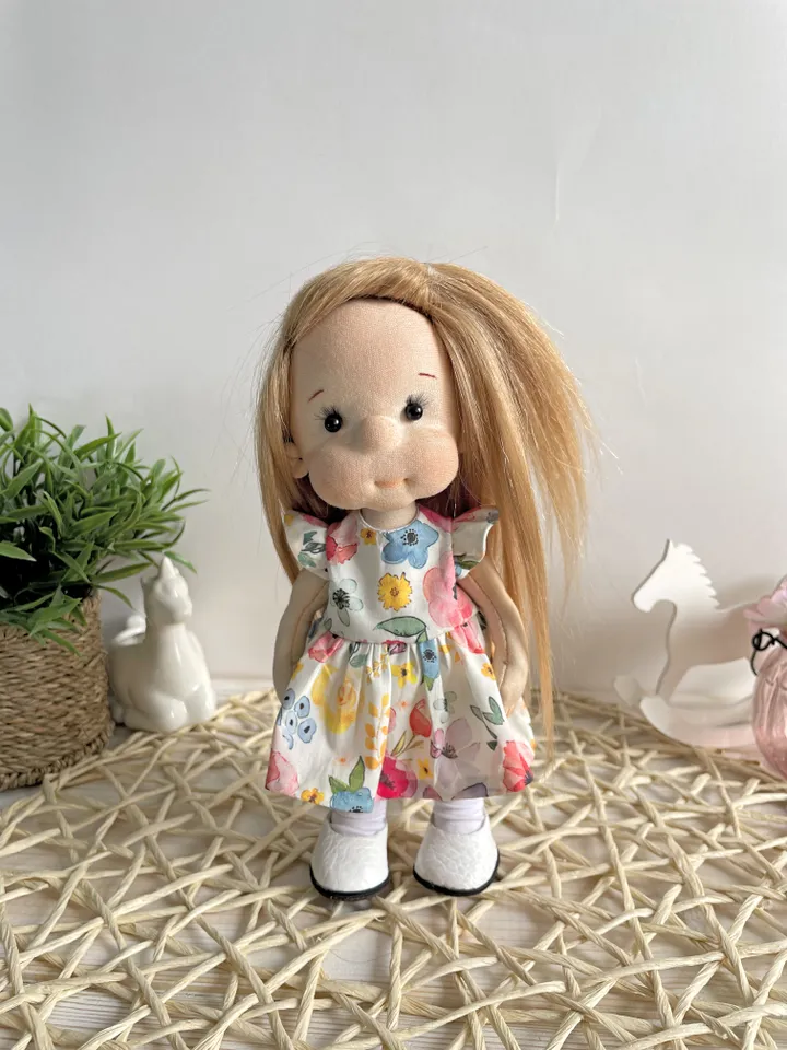 Handmade Poseable Art Doll Waldorf Inspired Collectible Heirloom Gift for Girls (20cm)