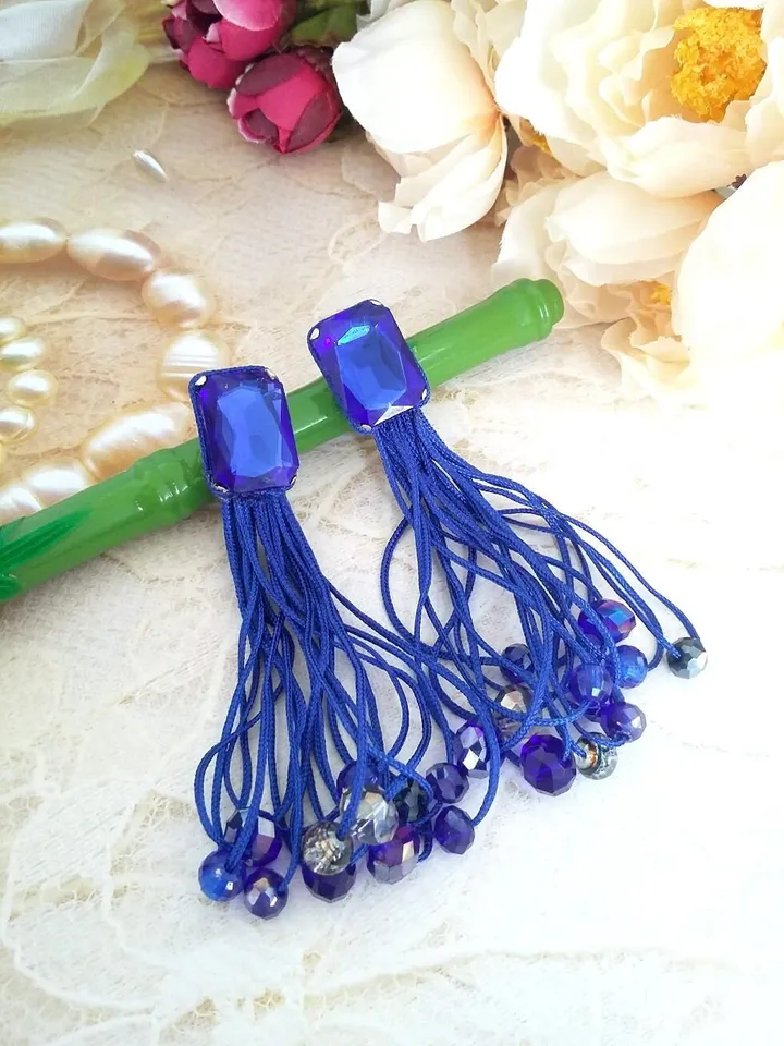 long spectacular earrings with rhinestones, fringe, large earrings for photo shoots, parties, stud earrings with tassels,rhinestone drops
