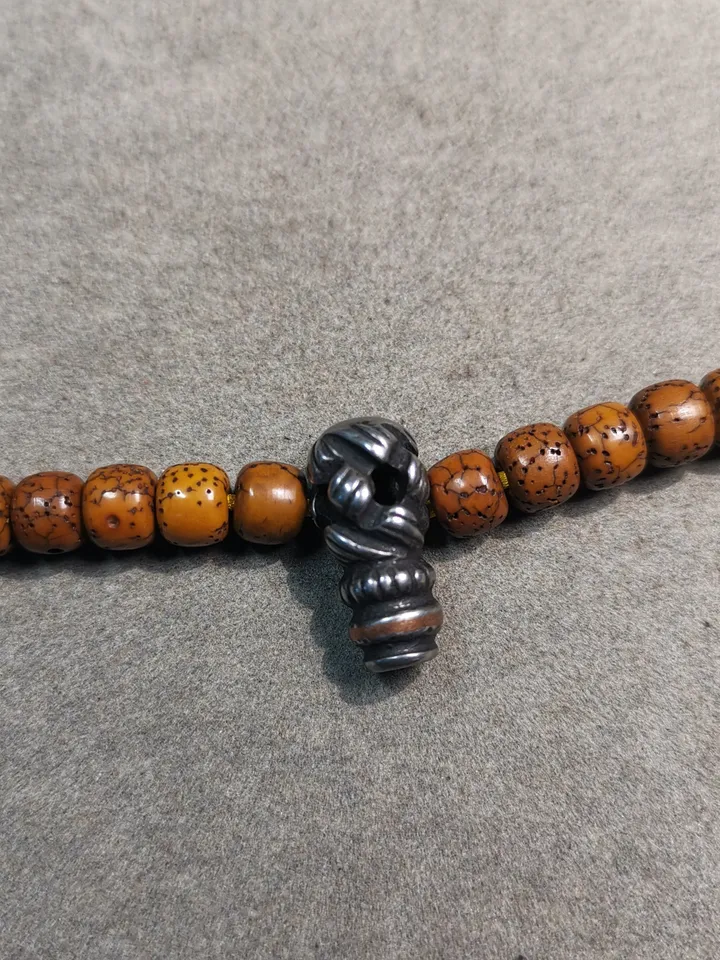 Gandhanra Tibetan Guru Bead, Lucky Knot Mini Size T-drilled 3-Hole Prayer Bead,Mala Bead,Connector Bead for Buddhist Bead Accessories