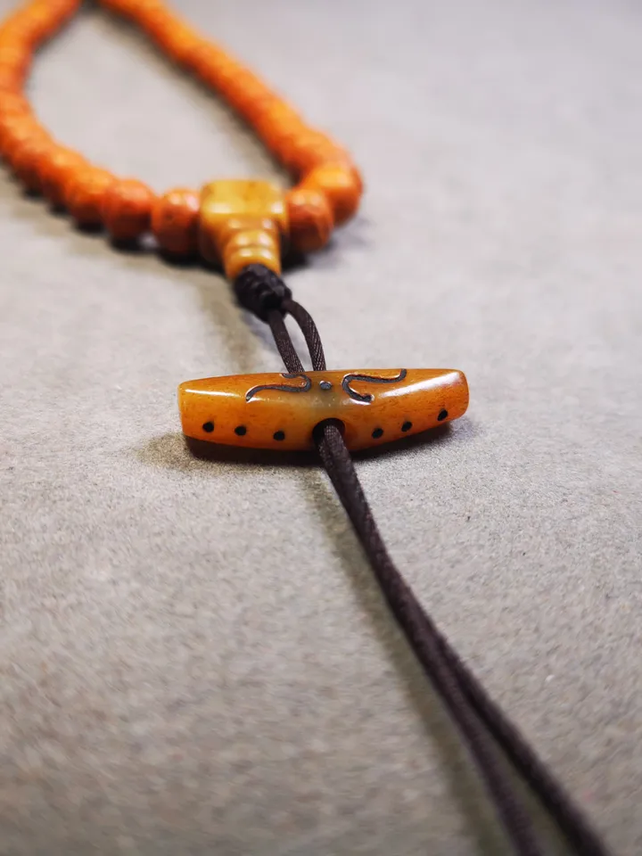 Gandhanra Handmade Tibetan Pendant Bead,Bone Carved Spacer Bead for Mala,Ruyi Amulet,Prayer Beads Accessories